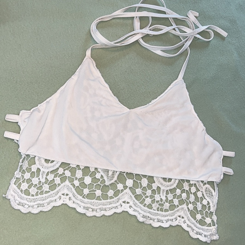 Small/Medium - Crop Top Bundle - Picture 3 of 9